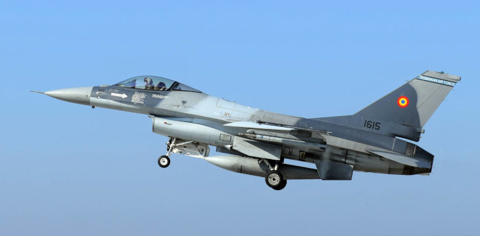 General Dynamics F-16AM MLU Fighting Falcon
