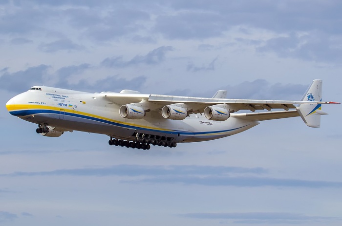 2022.02.__.An-225_UR-82060